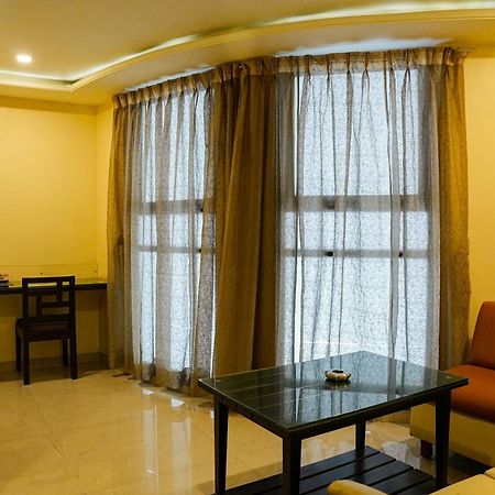Hotel Viva Inn Yerandwane Zewnętrze zdjęcie