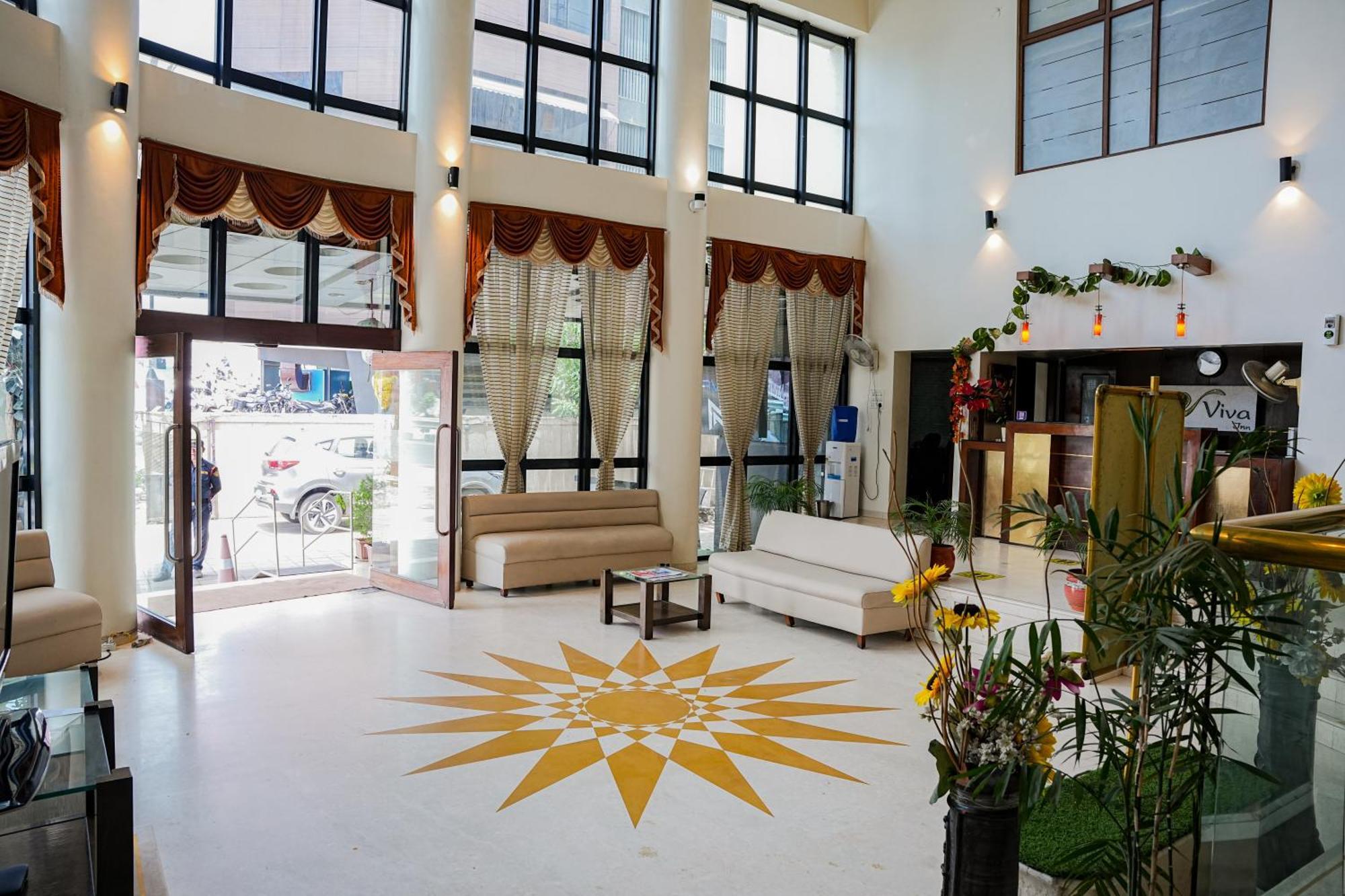 Hotel Viva Inn Yerandwane Zewnętrze zdjęcie